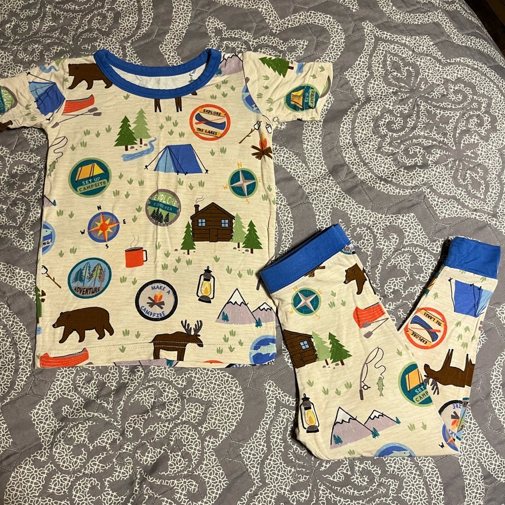 12/18 Little Sleepies Short Sleeve Great Outdoors set